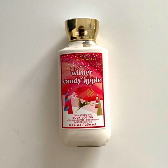 Bath & Body Works Winter Candy Apple body lotion - Picture 1 of 2